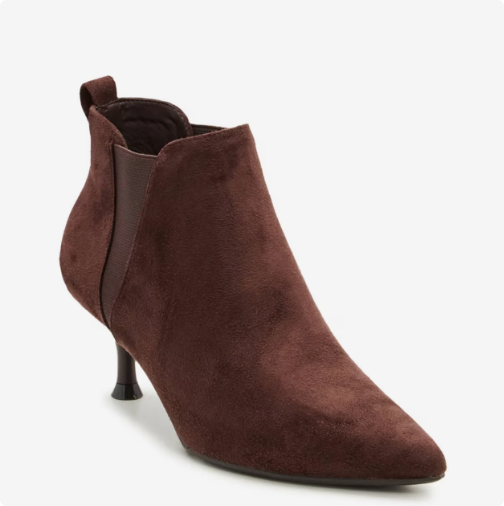 Women's Kelly & Katie Zane Chelsea Bootie - Brownie